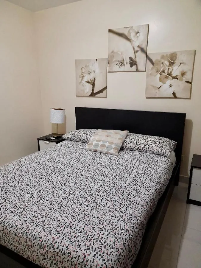 Apartamento Esme سانتو دومينجو شقة